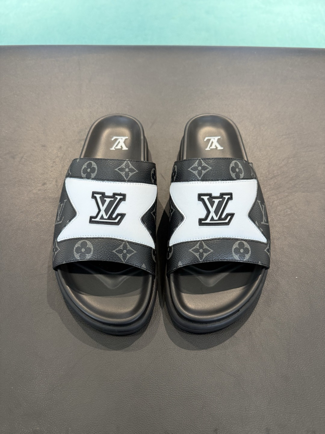 루이비통 신발 149307 Louis Vuitton Sandals