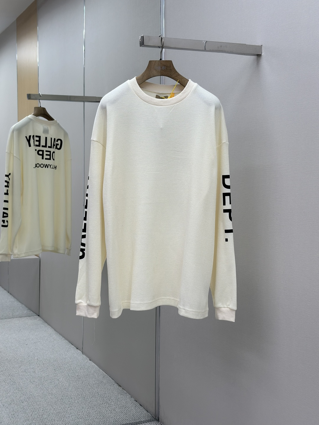 _dx_9s0zHTCpC6ryHUrvpqfA6UP7uZkGrG5_k2mQ