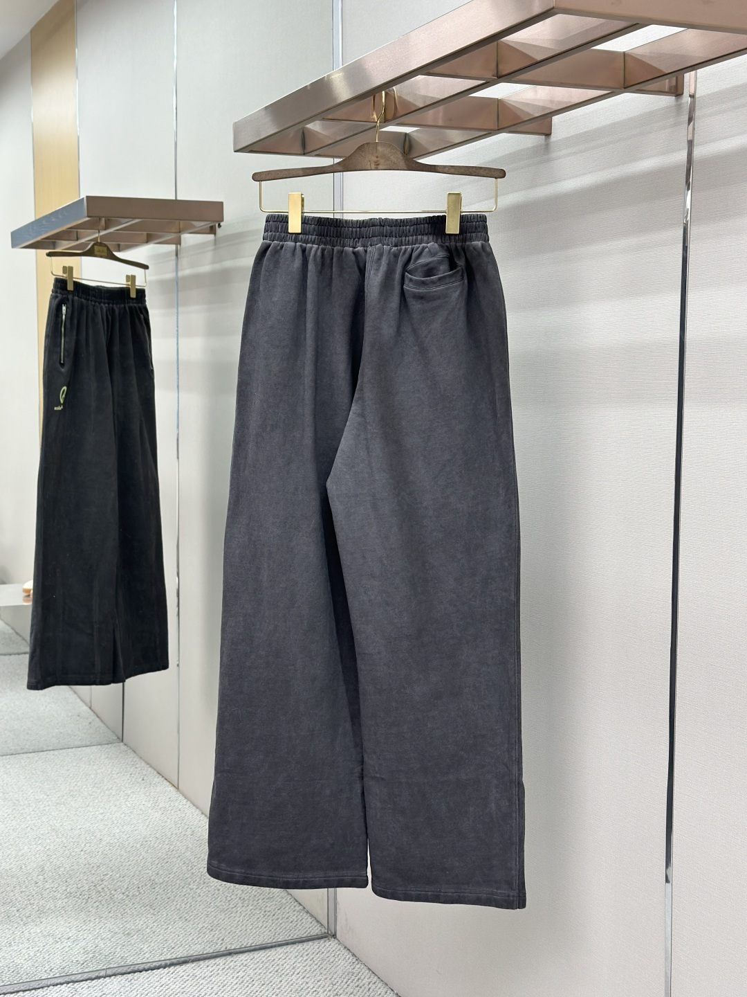 Acne Studios Acne Studios 做旧徽标长裤