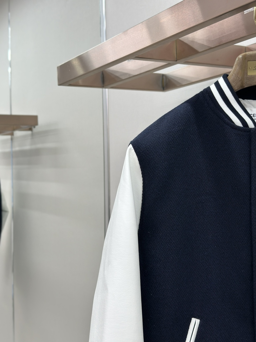 Celine Celine 凯旋门字母章仔刺绣棒球服