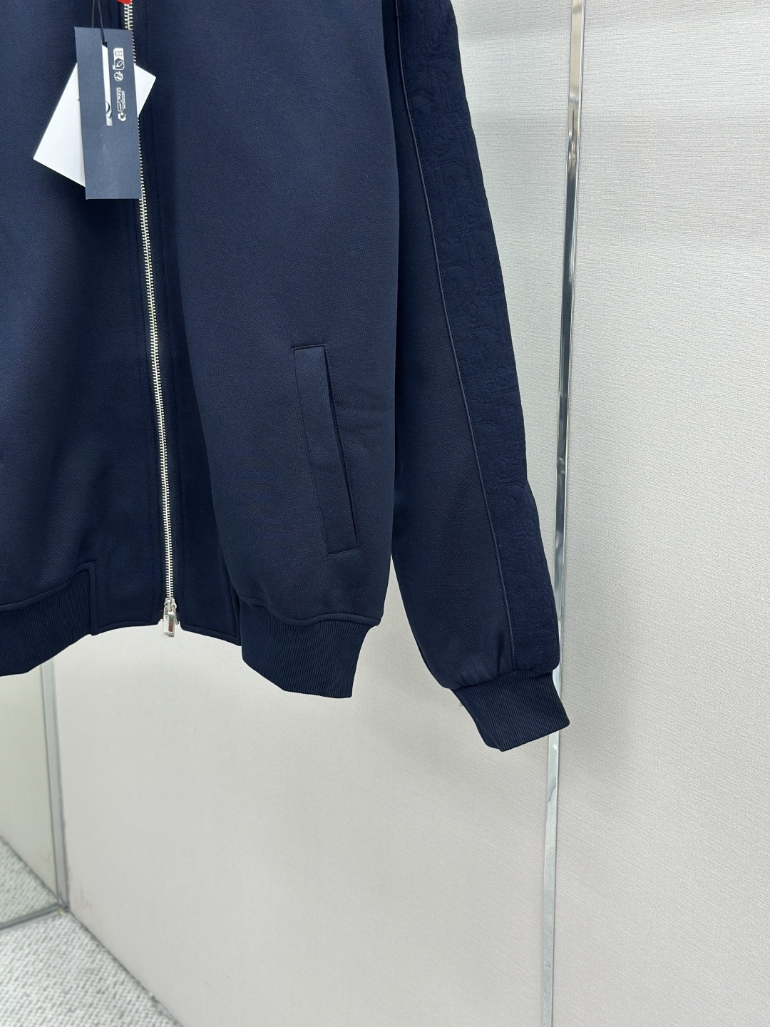 Dior Dior Oblique 镶片拉链