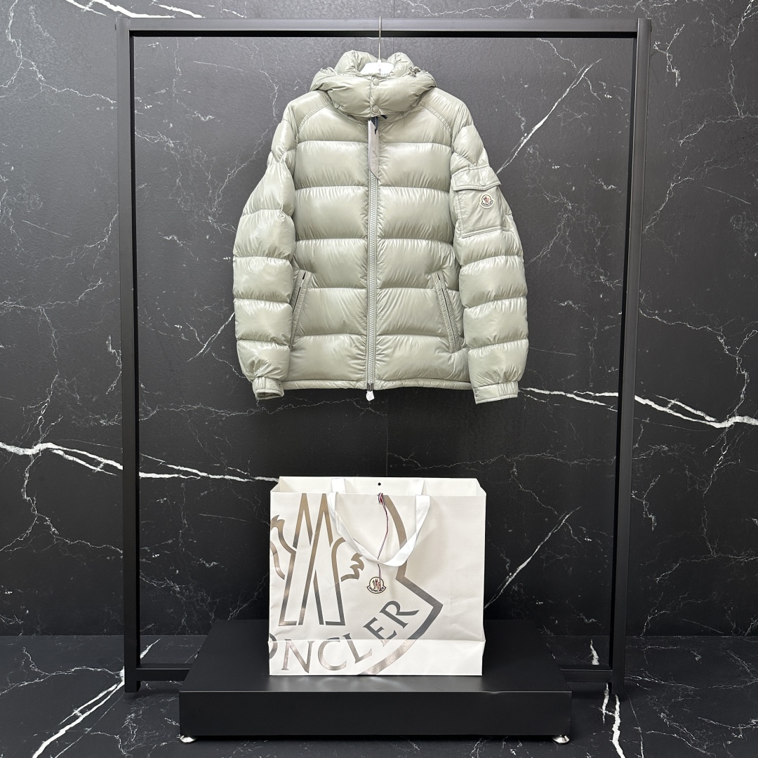 #正品级:𝗠𝗼𝗻𝗰𝗹𝗲𝗿｜盟可睐/蒙口 𝗠𝗮𝘆𝗮玛雅 陈奕迅同款 羽绒服#07#𝗦𝗶𝘇𝗲：𝟭# 𝟮# 𝟯