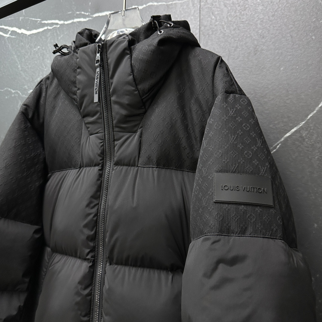 #正品级：𝐋𝐨𝐮𝐢𝐬 𝐕𝐮𝐢𝐭𝐭𝐨𝐧｜路易威登 Ecodown FW25 双拼压纹老花𝐋𝐨𝐠𝐨 混合面料