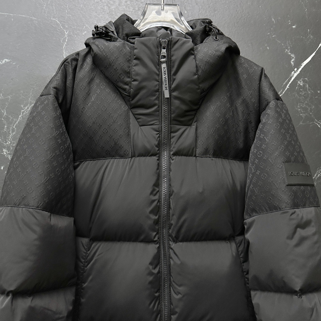 #正品级：𝐋𝐨𝐮𝐢𝐬 𝐕𝐮𝐢𝐭𝐭𝐨𝐧｜路易威登 Ecodown FW25 双拼压纹老花𝐋𝐨𝐠𝐨 混合面料