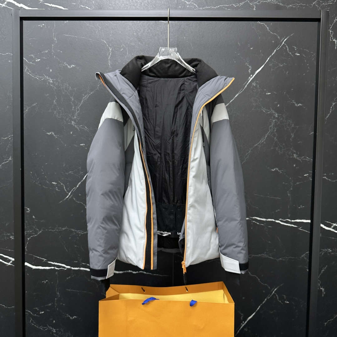 #正品级:𝐋𝐨𝐮𝐢𝐬 𝐕𝐮𝐢𝐭𝐭𝐨𝐧｜路易威登 LV 秋冬新款 SKI滑雪系列灰色潮流连帽羽绒服#V07