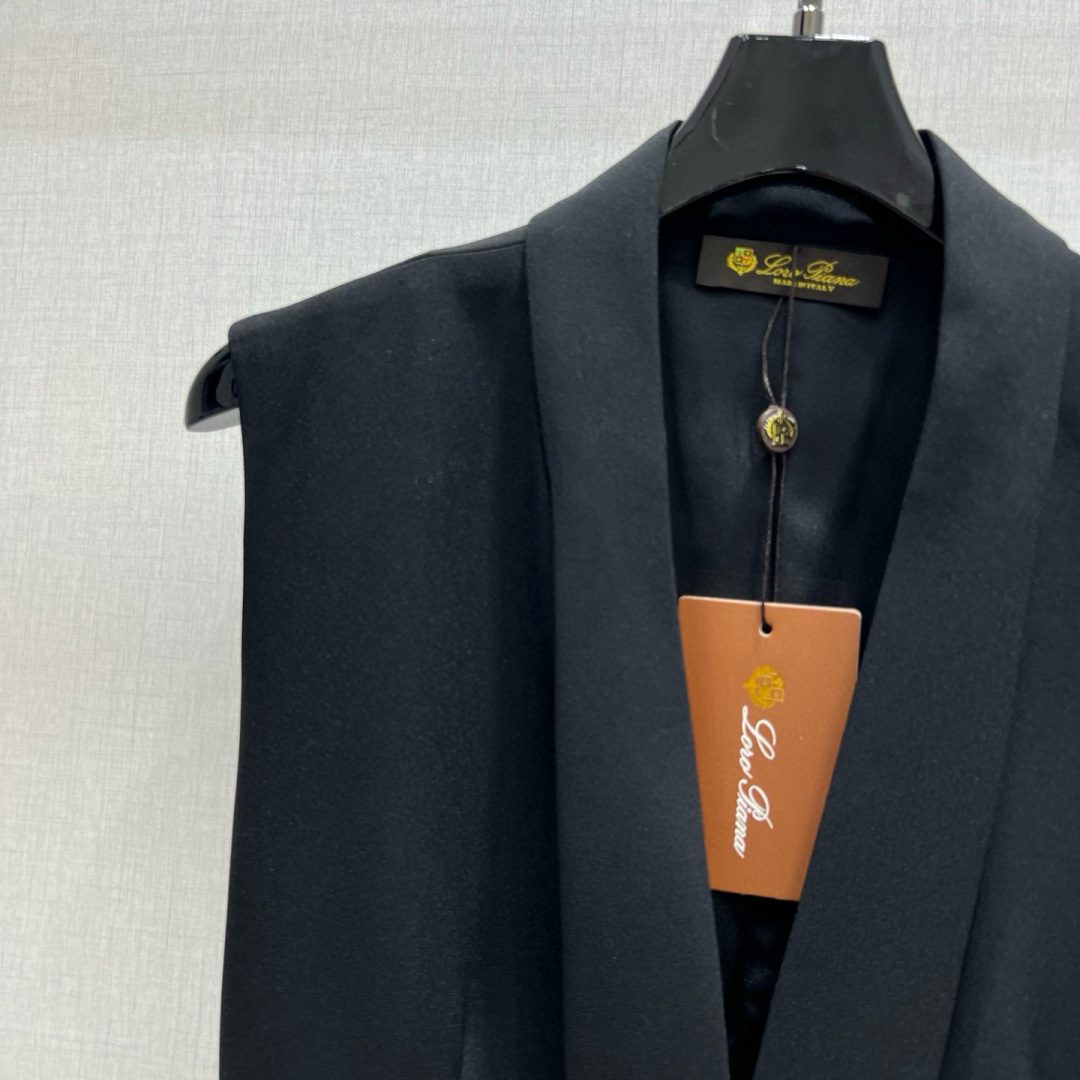 Elegant Women's Double-Breasted Vest Slim Fit Suit Waistcoat Business Casual 3 cmp i1747496482439 3738 0 1