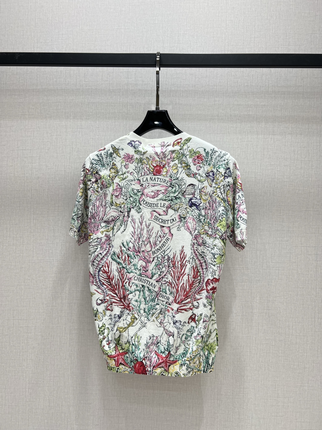 Dior 2025 Spring/Summer Printed Knit Short Sleeve Top 9 cmp i1748775773383 9358 0 7