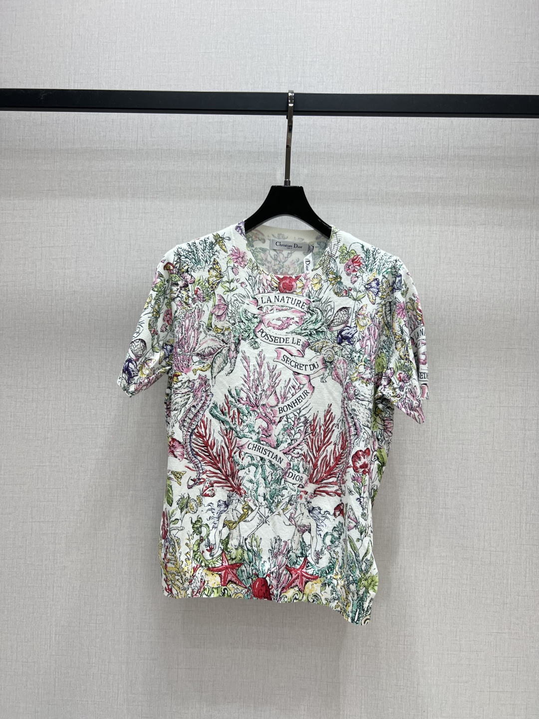Dior 2025 Spring/Summer Printed Knit Short Sleeve Top 2 cmp i1748775773387 3709 0 0