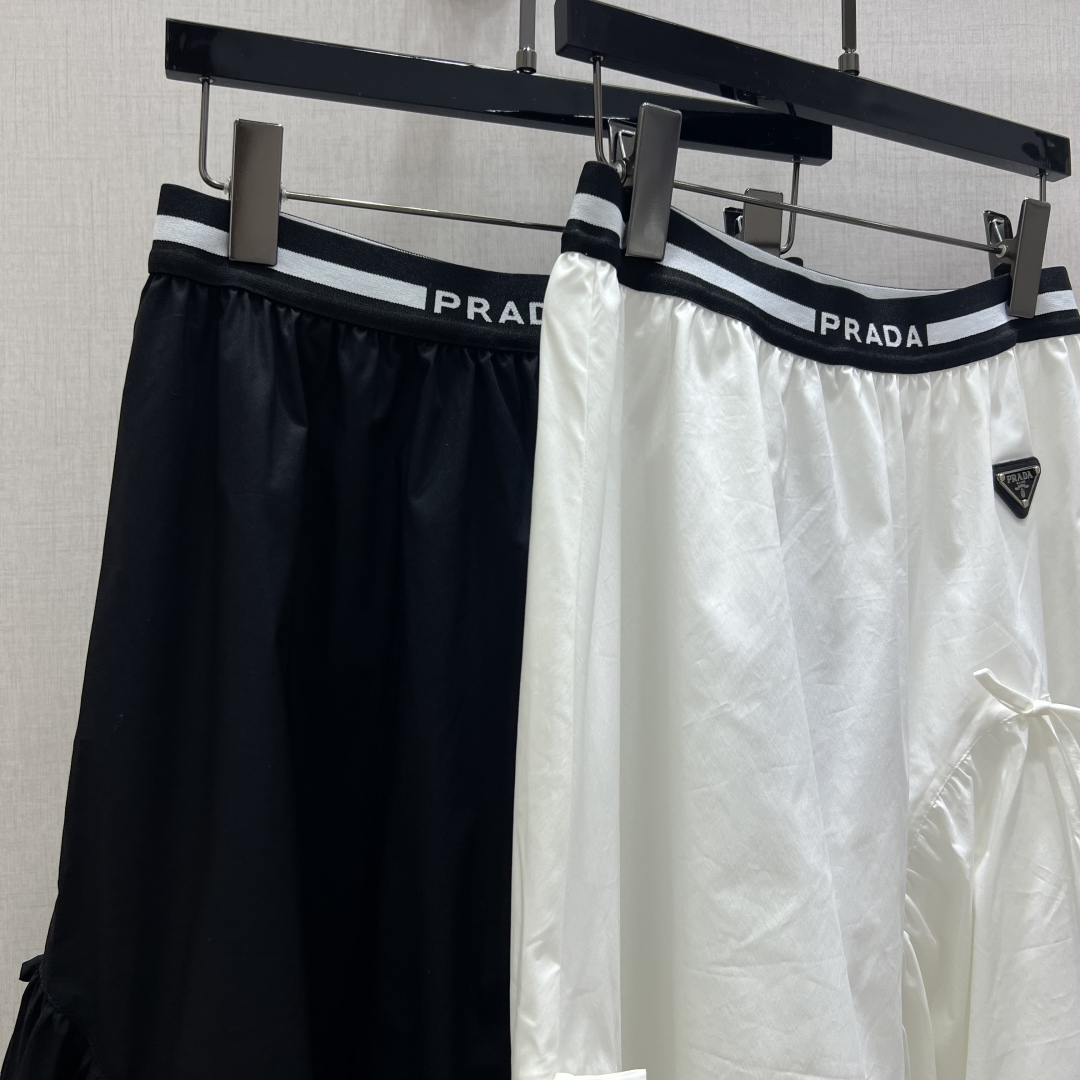 PRA 2025 S/S Woven Logo Long Skirt - Classic & Chic, Various Styles 6 cmp i1750443980716 3282 0 4