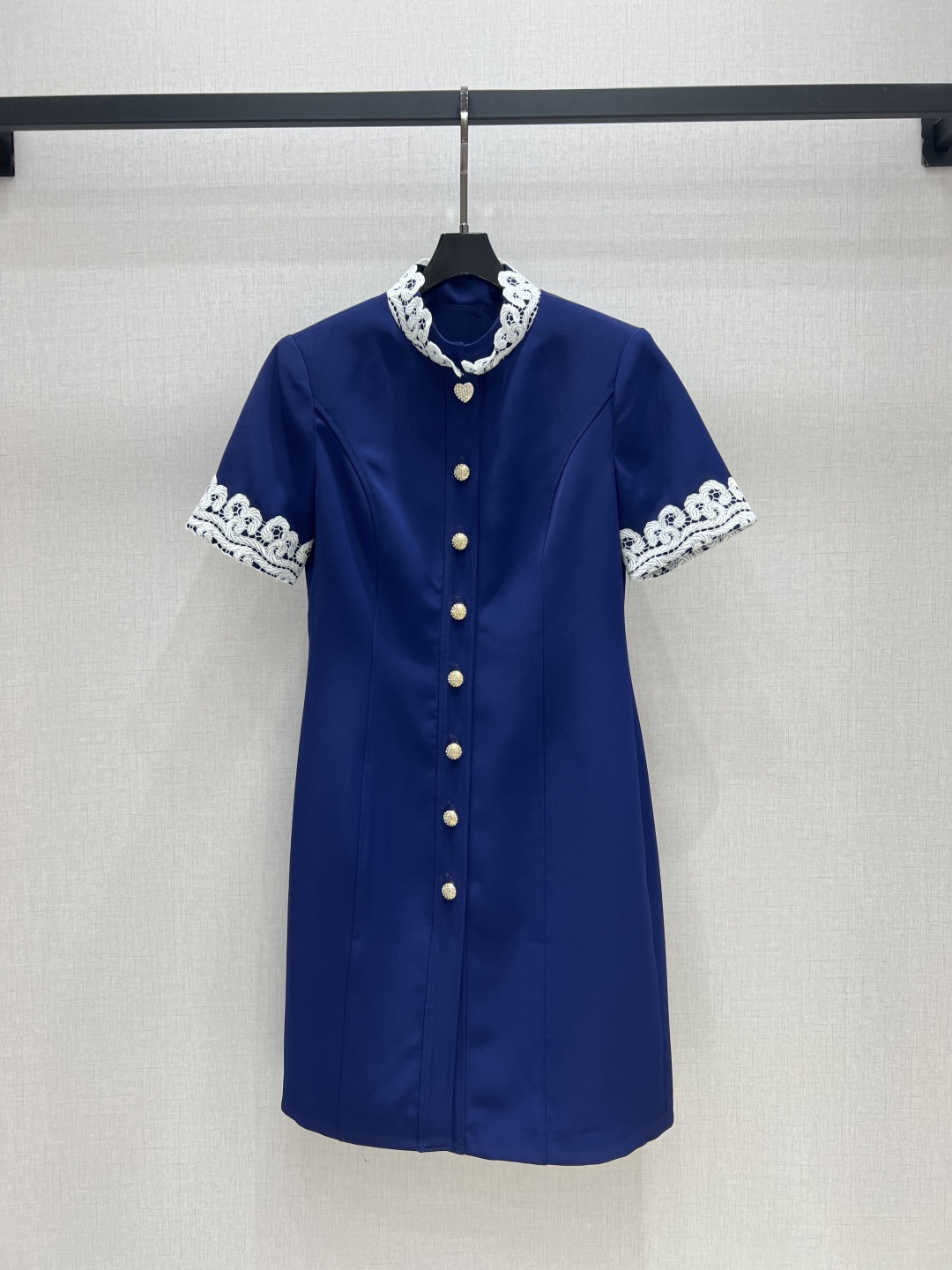 Elegant Lace Patchwork Mini Dress - Slim Fit, High Neck, Metal Button Detail 2 cmp i1750495676751 5531 0 0