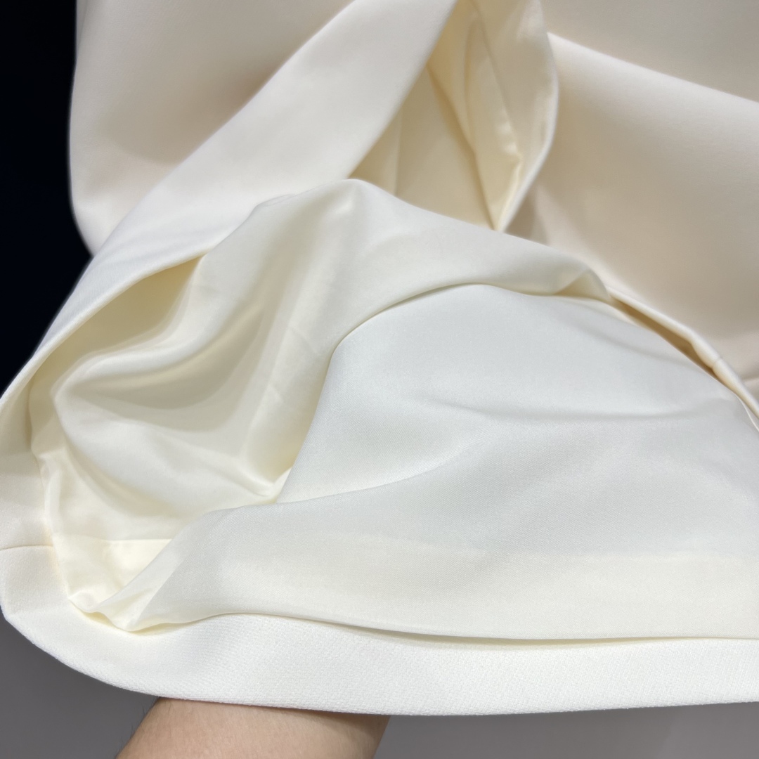 Elegant Beaded Bow Short Sleeve Dress - Spring/Summer 2025 Collection 8 cmp i1750958633530 3424 0 6
