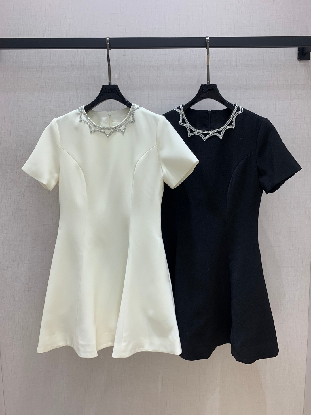 Valen 2025 Spring/Summer Rhinestone Short Sleeve Dress - Elegant & Slim Fit 2 cmp a1751092829710 7323