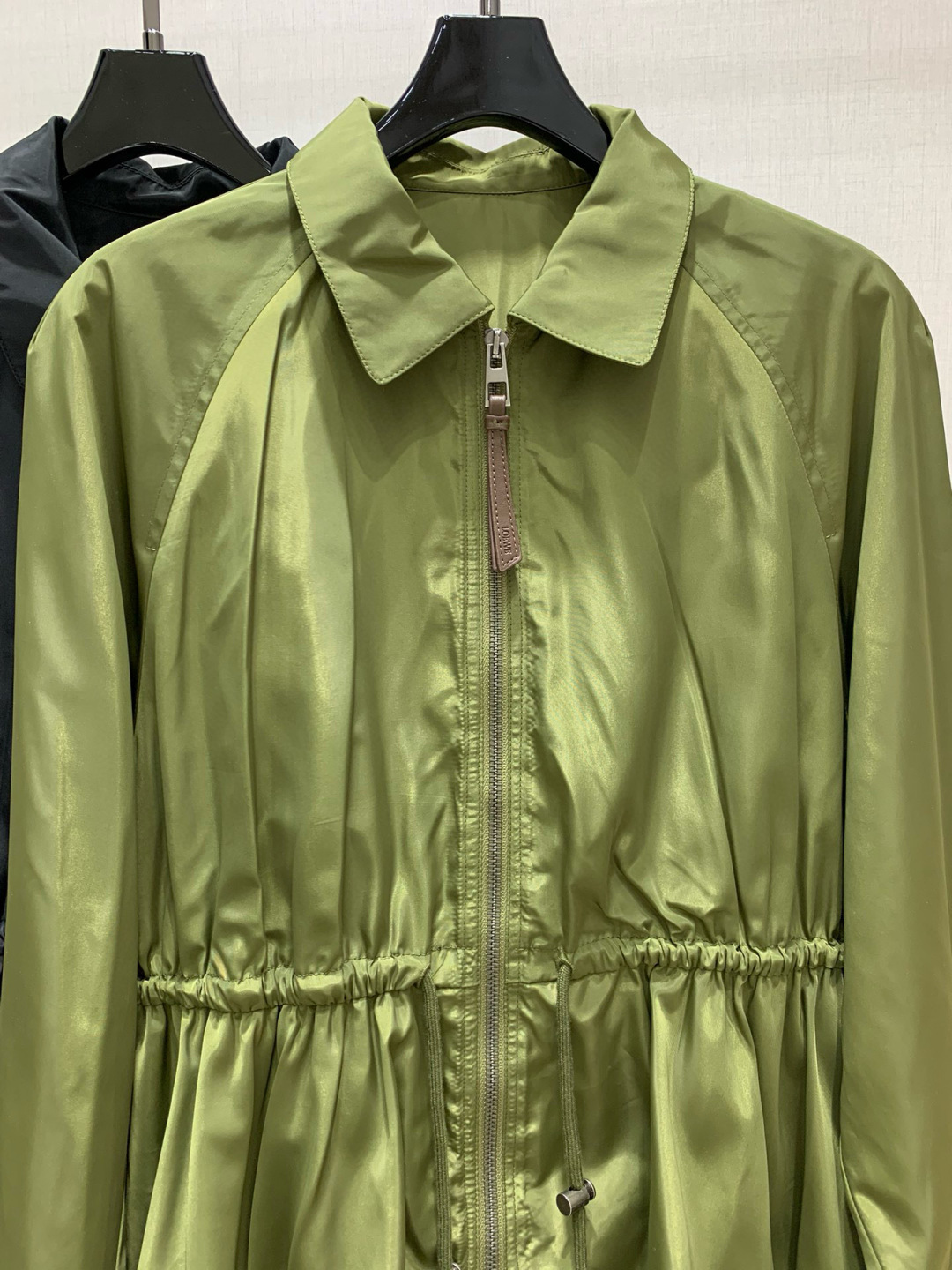 Loewe 2025 New Women's Nylon Jacket - Stylish & Slim Fit - Available in S, M, L 5 cmp i1751197480150 8166 0 3