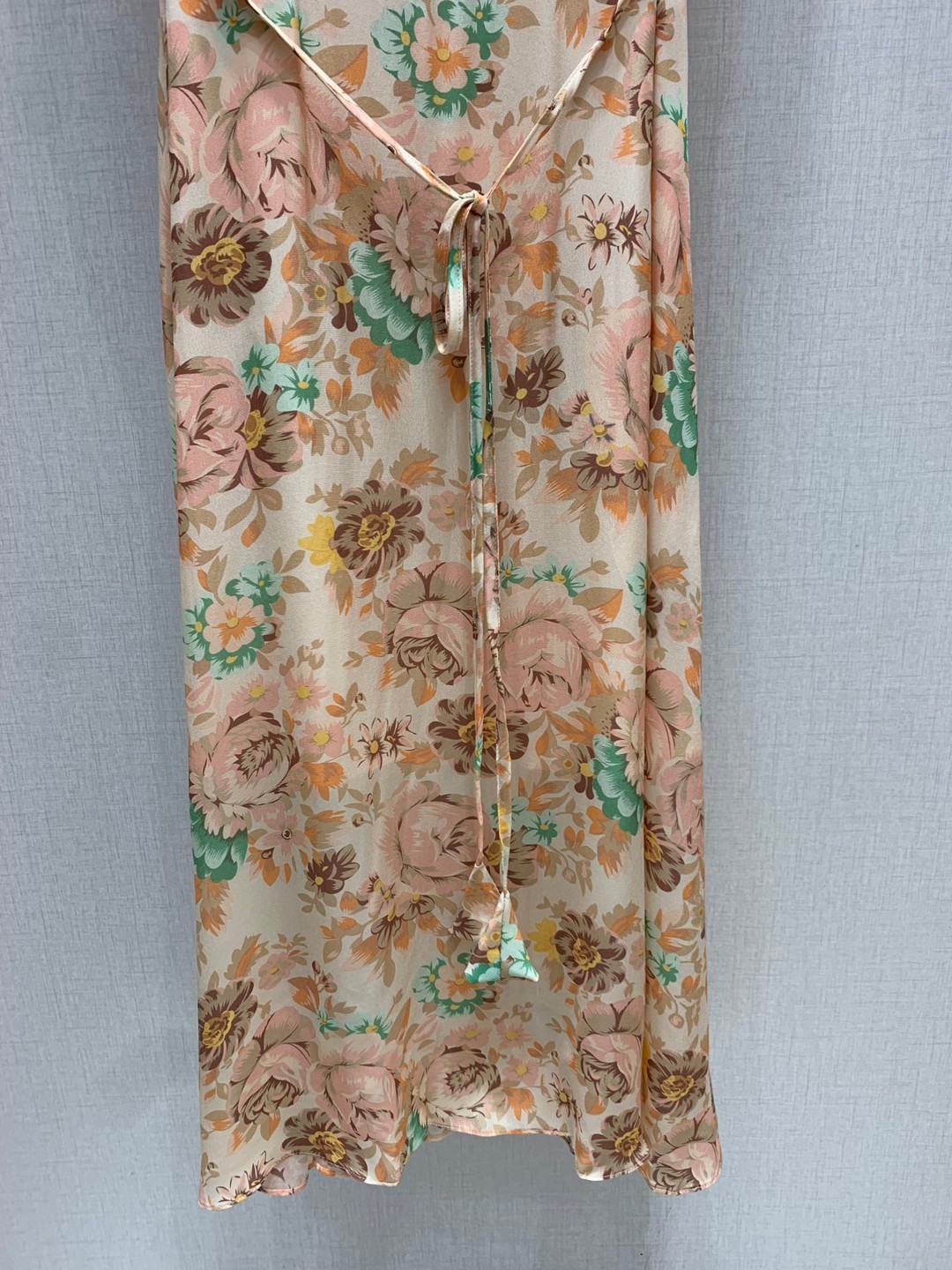 Chloe Inspired Floral Print Ruffle Neck Fishtail Maxi Dress - Elegant & Chic 6 cmp a1751265437345 5471