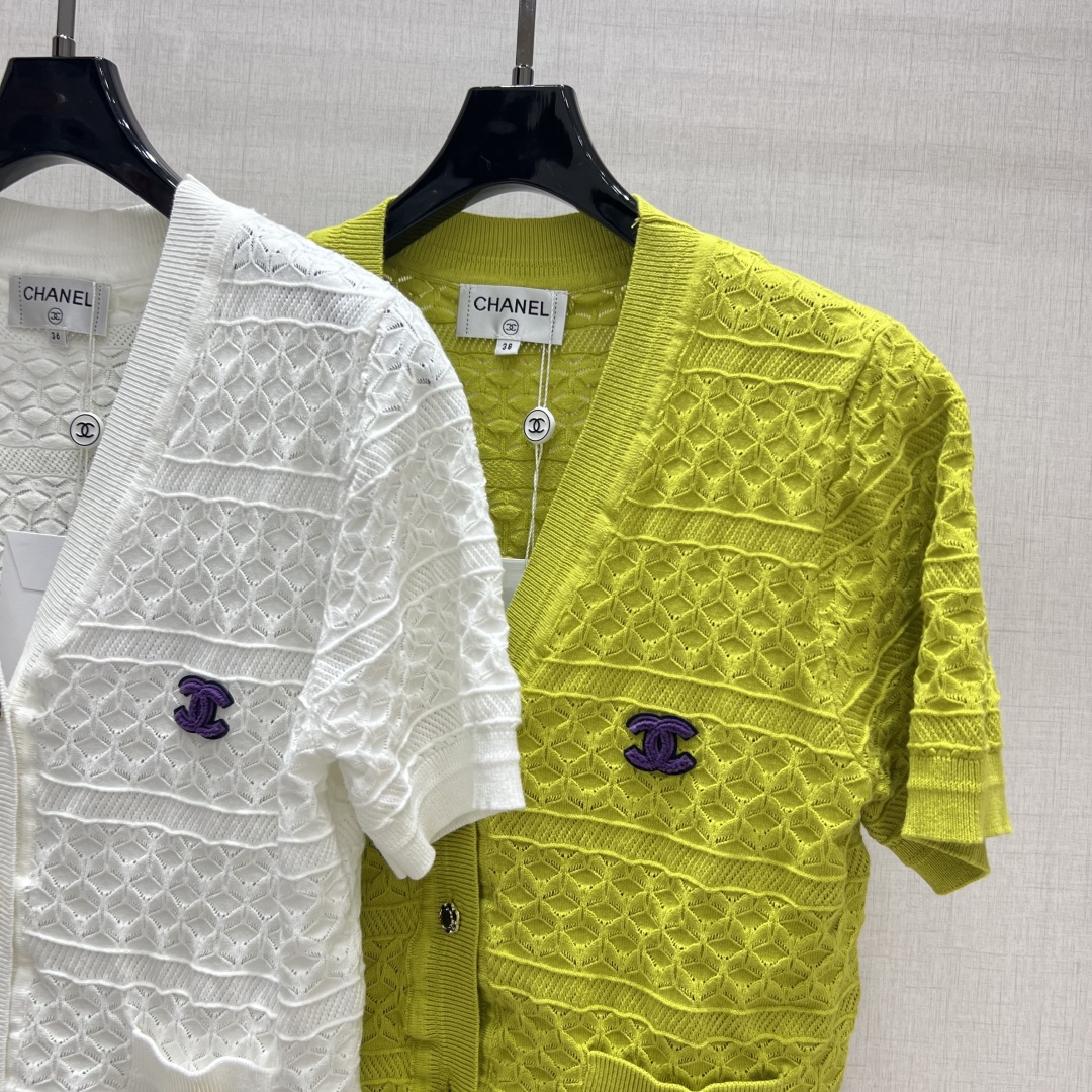 Chanel 2025 Early Autumn Cropped Cardigan - Elegant Openwork Knit Top 3 cmp a1753598590360 7750