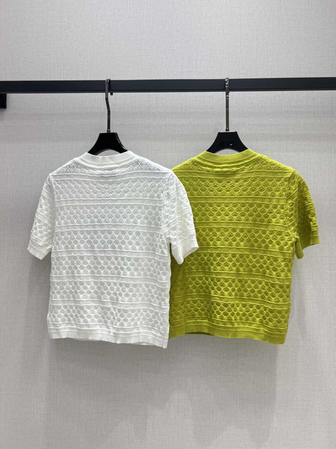 Chanel 2025 Early Autumn Cropped Cardigan - Elegant Openwork Knit Top 9 cmp a1753598617749 5103