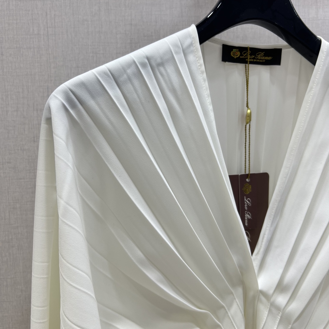 Elegant Pleated V-Neck Blouse with Flared Sleeves - Chic & Versatile 4 cmp a1754824831238 7512