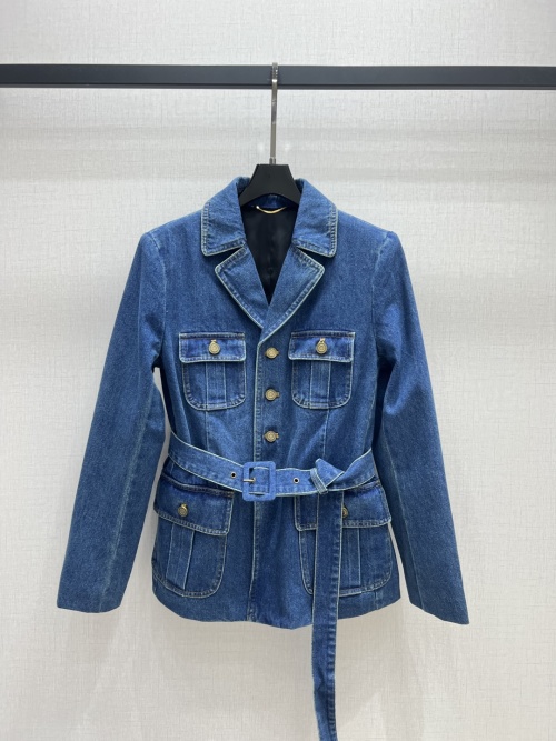 Vintage Lapel Denim Jacket, Four-Pocket Waist Slimming, Adjustable Belt 1 Vintage Lapel Denim Jacket, Four-Pocket Waist Slimming, Adjustable Belt