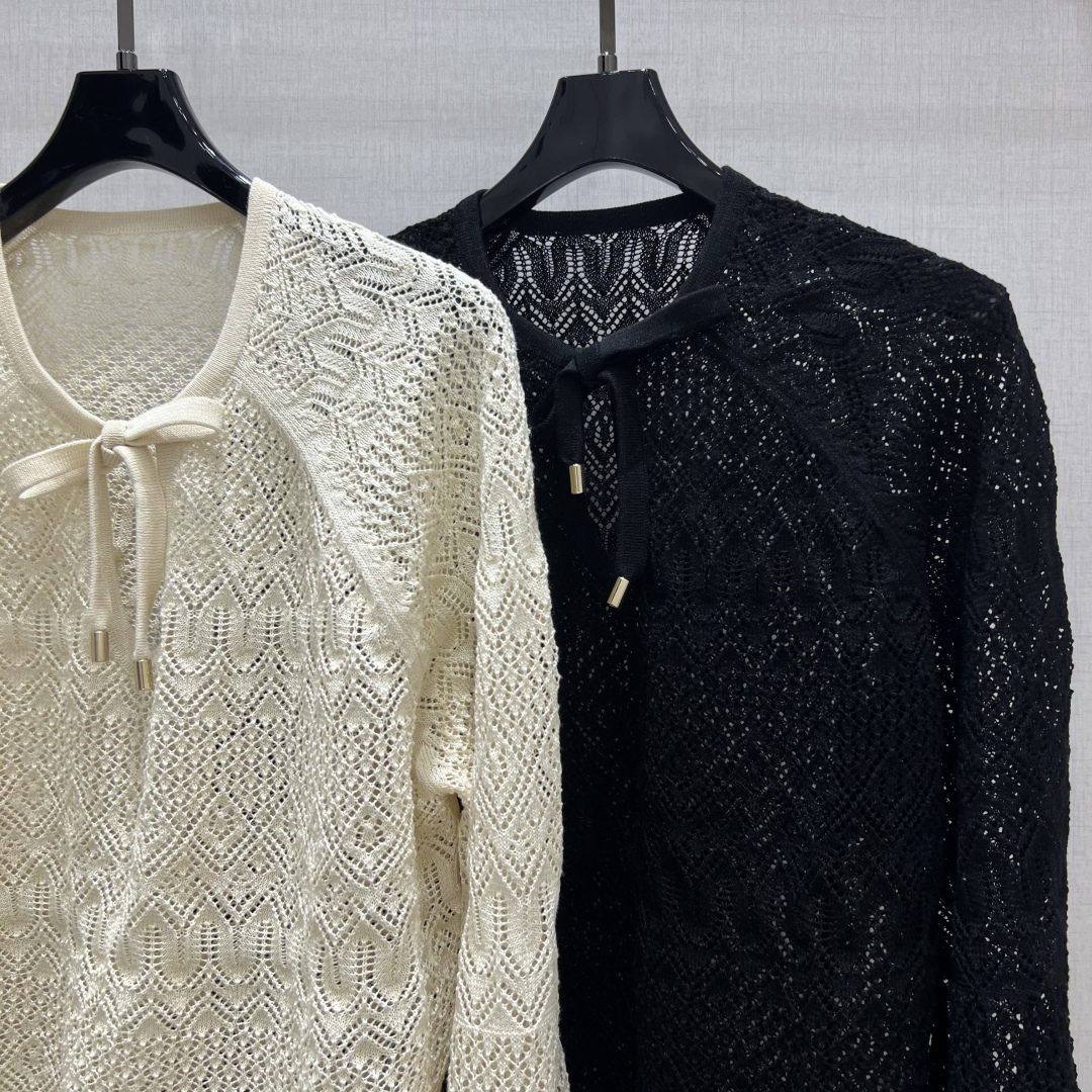 Zimmermann V-Neck Knitted Sweater - Elegant Bell Sleeve Design 4 cmp a1754980499677 0307