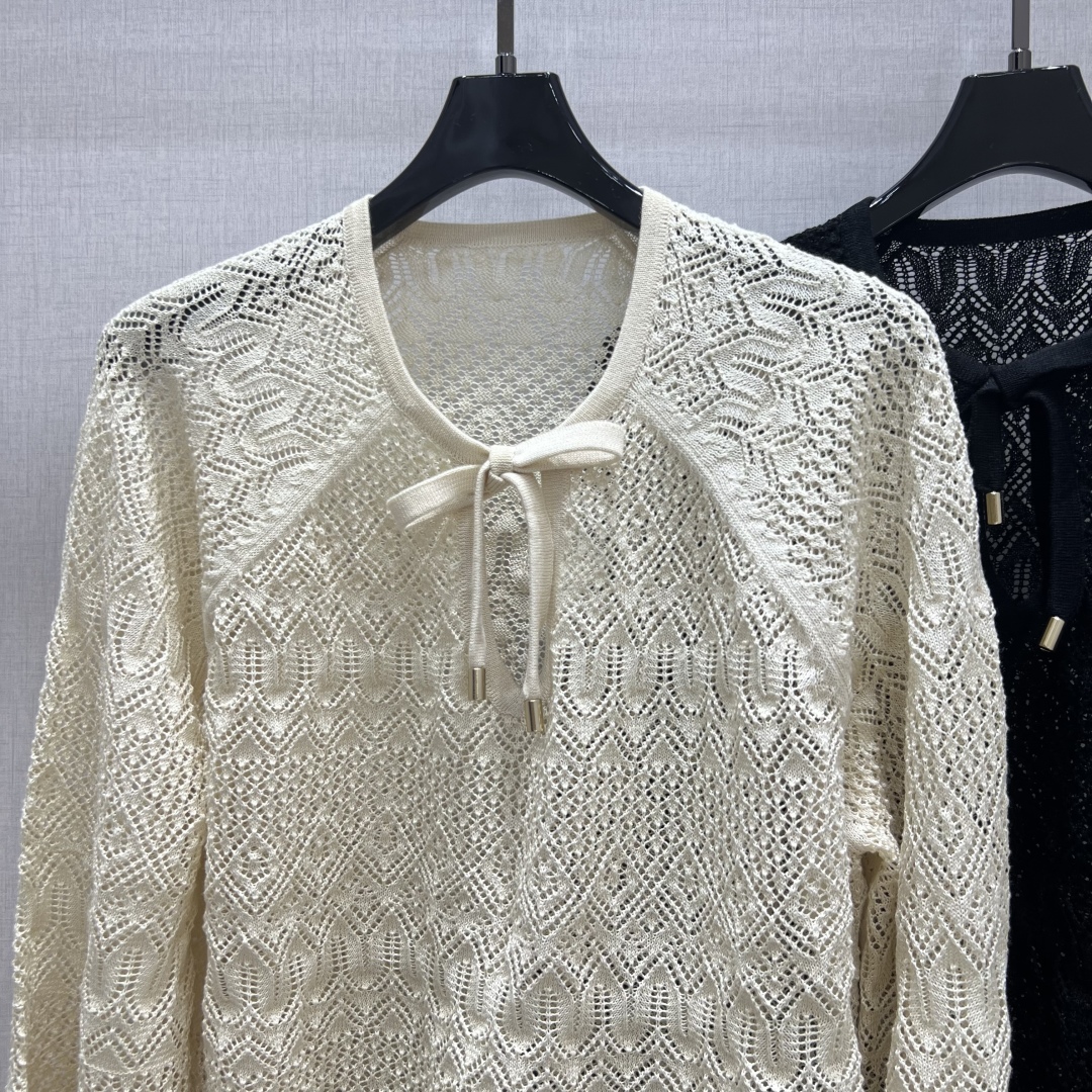 Zimmermann V-Neck Knitted Sweater - Elegant Bell Sleeve Design 5 cmp a1754980499685 0446