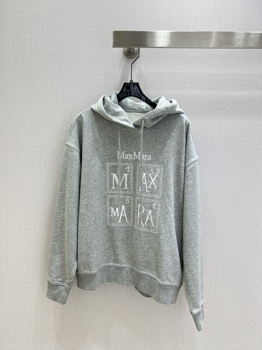 NO:500760,Highly recommended Max*2025 early autumn new style hooded embroidered sweatshirts soft fabric workmanship same style for men and women Three colors SML code High quality ABC, hoodie, sweatshirts,hats,alexander wang19860909强烈推荐 Max*2025早秋新款 连帽刺绣卫衣 面料做工柔软 男女同款 三个色 SML码 高品质ABC,,hoodie,sweatshirts,hats,alexander wang,Women's clothing