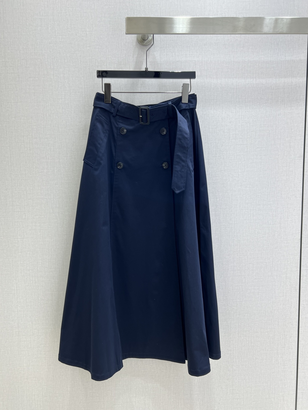 NO:494548,Highly recommended BUR*2025 early autumn new style belt zipper long skirt Matched with belt decoration exquisite workmanship versatile items Two colors SML code High-quality ABC, burberry, skirts, alexander wang19860909强烈推荐 BUR*2025早秋新款 腰带拉链长半裙 搭配腰带装饰 做工精致 百搭单品 两个色 SML码 高品质ABC,,burberry,skirts,alexander wang,Women's clothing