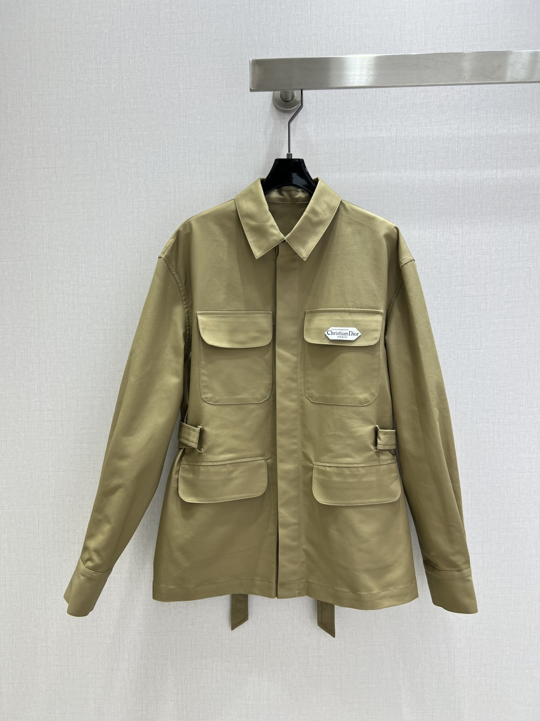 NO:505154,Highly recommended DIO*2025 early autumn new model, lapel pocket jacket, comfortable and versatile, trading company orders!  The original single channel product is easy to match and a rare one!  The quantity is limited and it must be fast, soft, delicate and stylish, a must-have!  One color SML code high quality ABC, dior, jackets & coats,alexander wang19860909强烈推荐DIO*2025早秋新款 翻领口袋外套 舒适百搭 贸易公司订单货！原单渠道货 好搭配 不可多得的一款！数量有限要快 柔软细腻超有型 必备款！一个色 SML码 高品质ABC,,dior,jackets & coats,alexander wang,Women's clothing