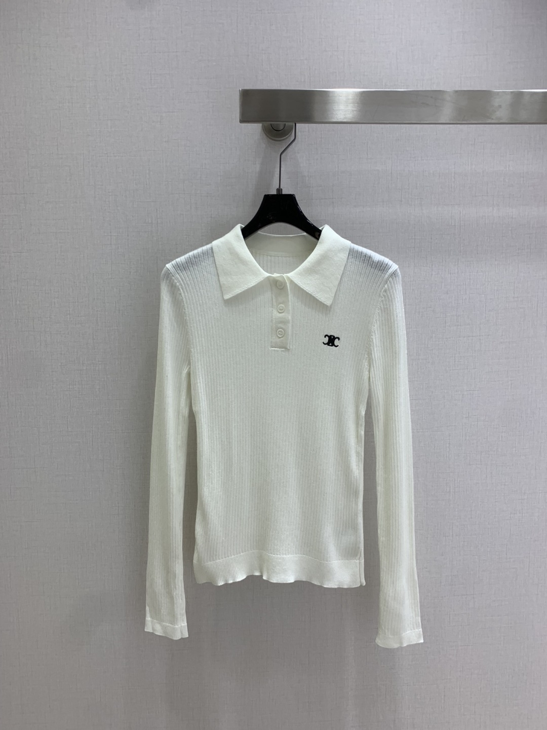 NO:517142,Highly recommended CEL* early autumn new POLO lapel sweater college style long-sleeved knitted top slim and super elastic three colors SMLXL code high quality ABC, sweaters, alexander wang19860909强烈推荐 CEL*早秋新款 POLO翻领毛衣学院风长袖针织上衣 修身显瘦弹性超大 三个色 SMLXL码 高品质ABC,,sweaters,alexander wang,Women's clothing