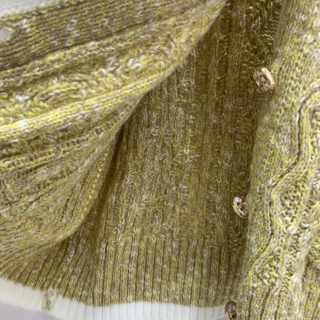 Chanel 2025 Early Autumn White Trim Knit Cardigan with Lace Detail 8 cmp a1759921957511 0710