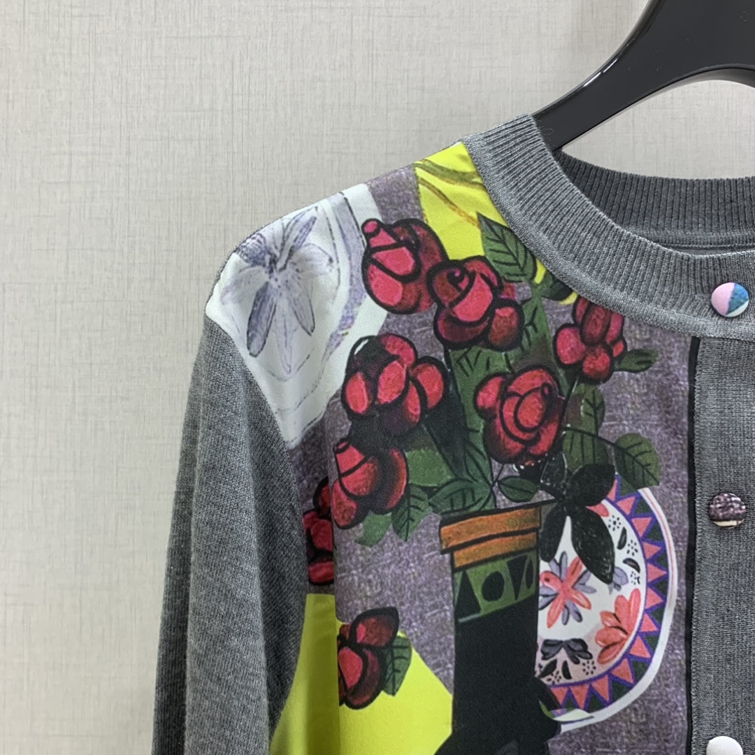 Erdos 2025 Autumn Knitted Cardigan - Elegant Wool Blend, Artistic Print 3 cmp a1759921974141 6771