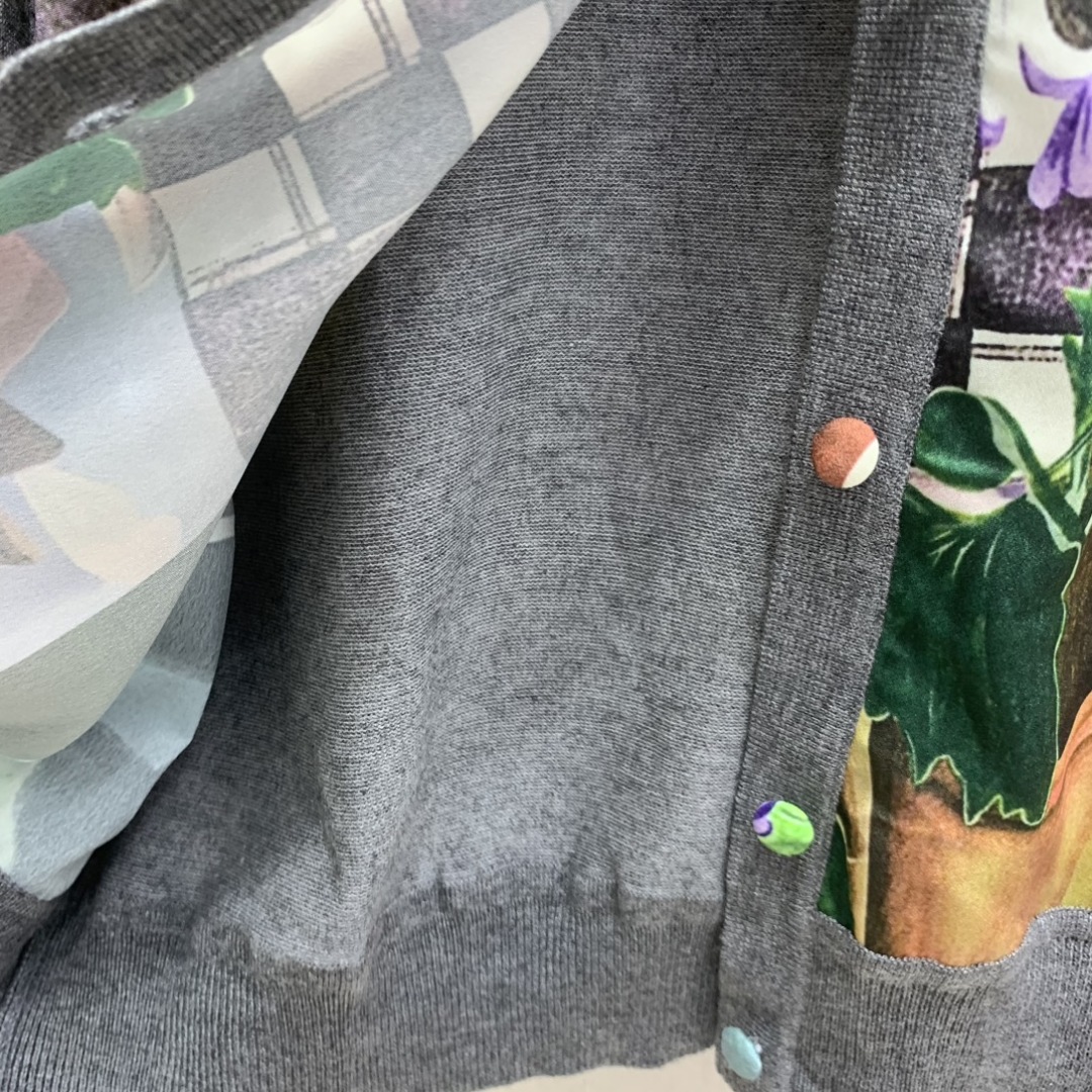 Erdos 2025 Autumn Knitted Cardigan - Elegant Wool Blend, Artistic Print 8 cmp a1759921977616 0018