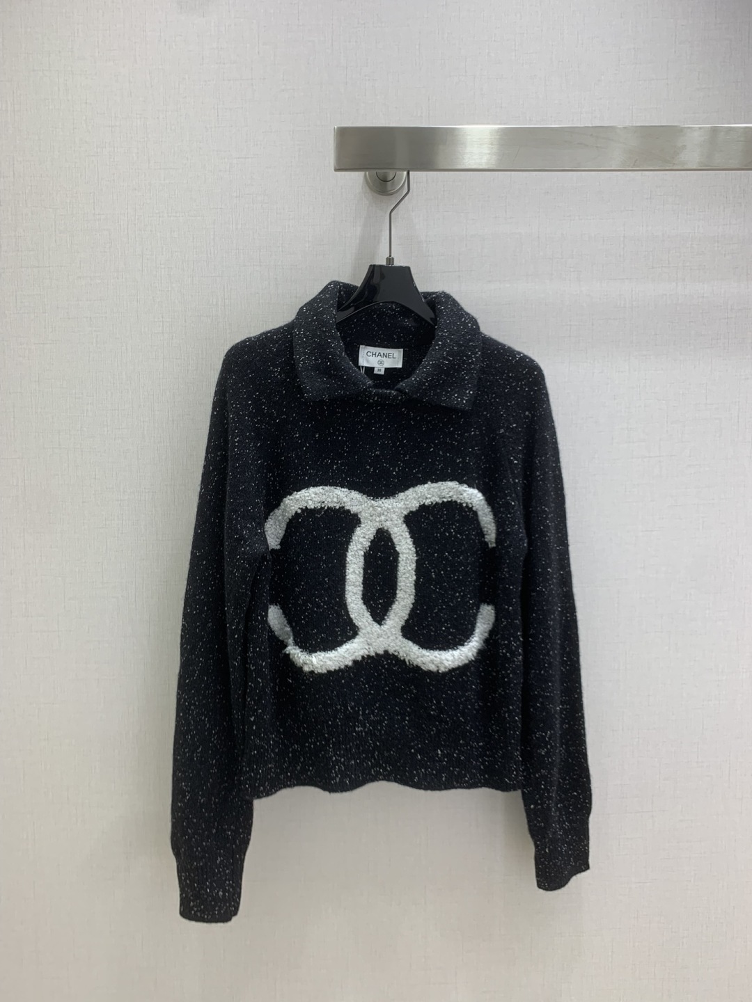 Chanel 2025 Early Autumn Double C Jacquard Knit Sweater 2 cmp a1760782960743 0020