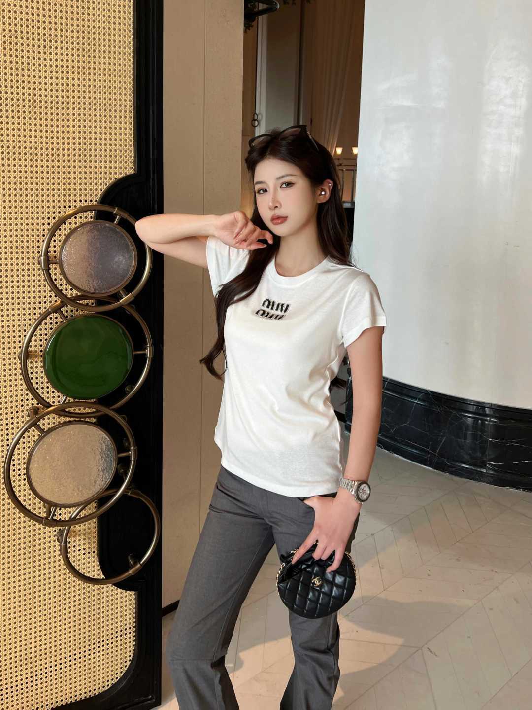 NO:731516,Upper body picture,,19860909上身图,,,Women's clothing