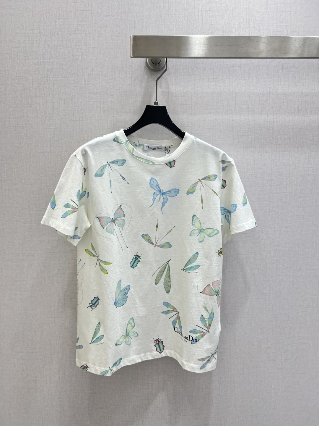 NO:753750,Highly recommended 2026 spring and summer new animal pattern printed round neck T-shirt. Made of cotton fabric with soft and delicate texture. Customized washed wheat accessories. The fit is comfortable and good-looking. One color SML code. High quality ABC, tees, t-shirt,19860909强烈推荐 2026春夏新款 动物图案印花圆领T恤 采用棉面料质感柔软细腻 定制洗水麦辅料齐 版型合身上身效果舒适好看 一个色 SML码 高品质ABC,,tees，t-shirt,,Women's clothing