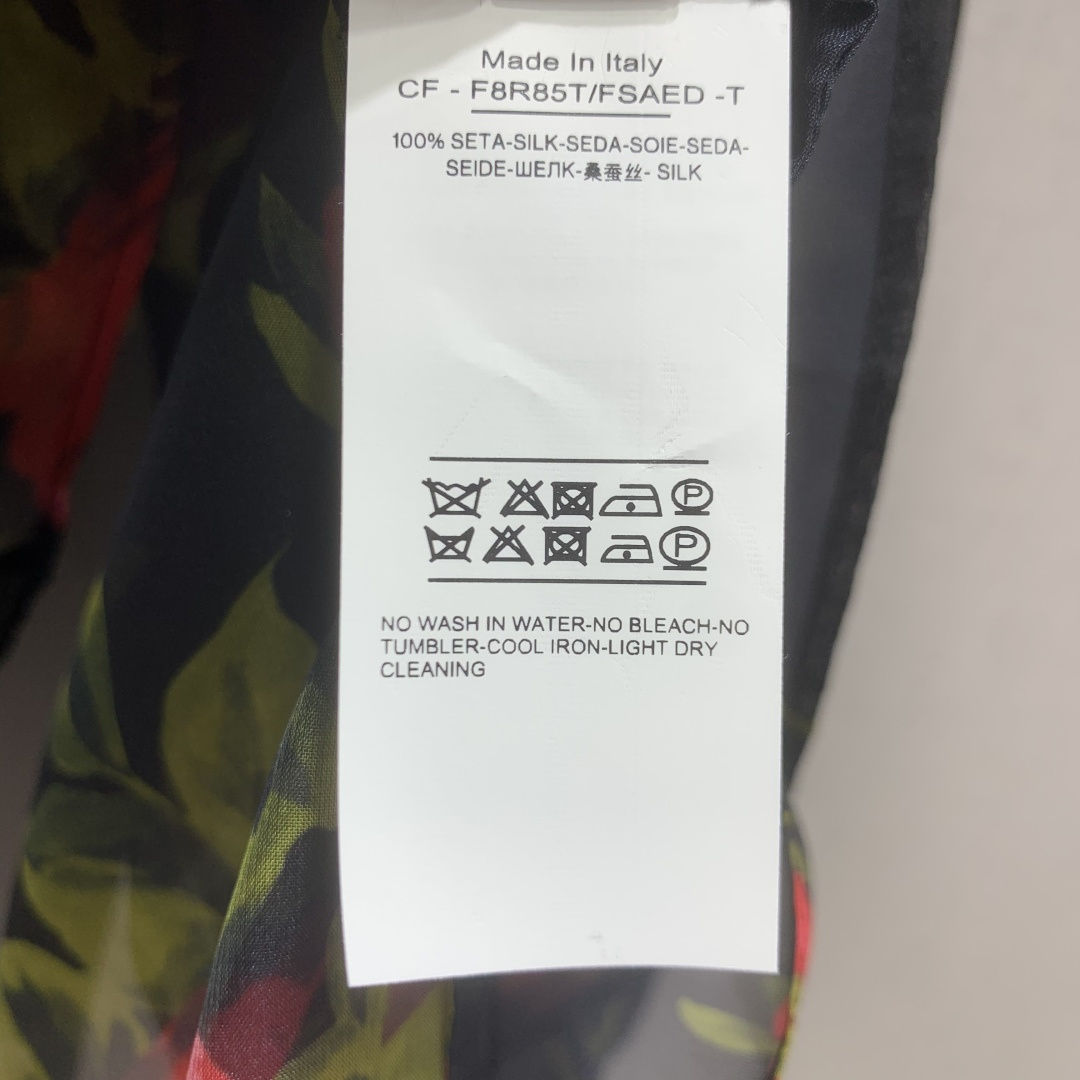돌체앤가바나 실크 프린트 타이넥 여성 셔츠 91857 이미지 8