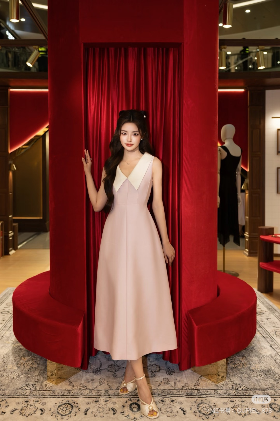 NO:907457,Same style as Xu Ruohan,19860909徐若晗同款,,,Women's clothing