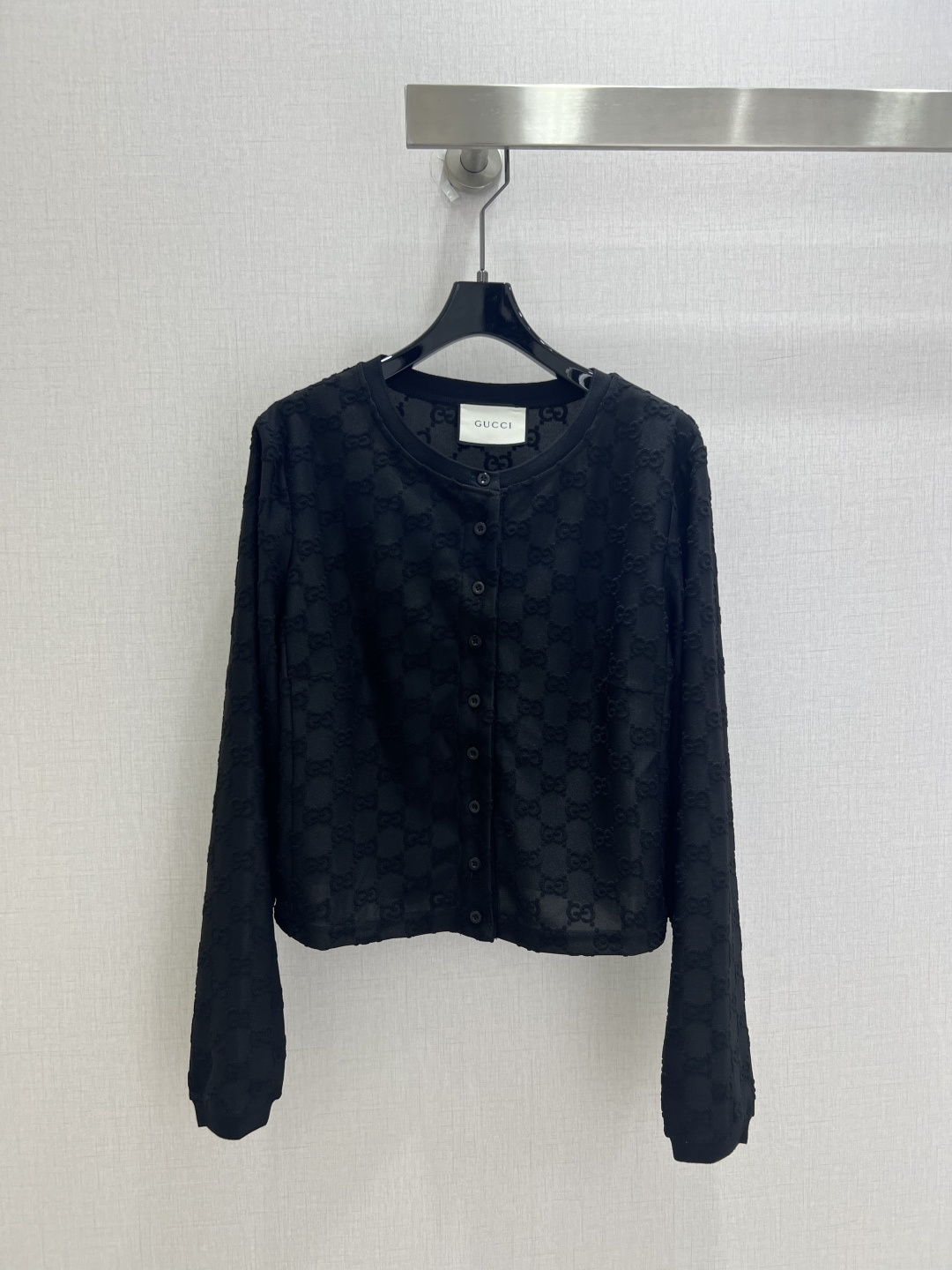 NO:903613,Highly recommended 26 spring and summer new style jacquard button long-sleeved jacket. Slightly see-through. Sexy. Girly. It doesn't look too good. It has a looming feeling. Solid color body. Classic logo. Three-dimensional tailoring. Versatile and not picky. Suitable for babies of all shapes. People can't help but want to get closer. One color SML code. High quality, jackets & coats.19860909强烈推荐 26春夏新款 提花纽扣长袖外套 微透视 性感 少女心爆棚 简直不要太好看,有种若隐若现的感觉 纯色衣身 经典标志 立体剪裁工艺 百搭不挑人,适合各种身材的宝宝们穿搭.让人忍不住想要靠近 一个色 SML码 高品质,,jackets & coats,,Women's clothing