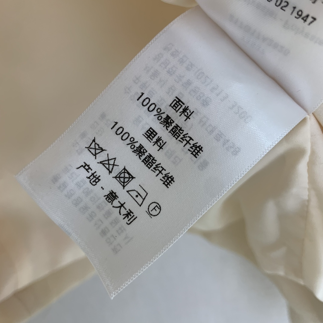 디올 레터 메탈 플리츠 크루넥 여성 자켓 상세 이미지 9