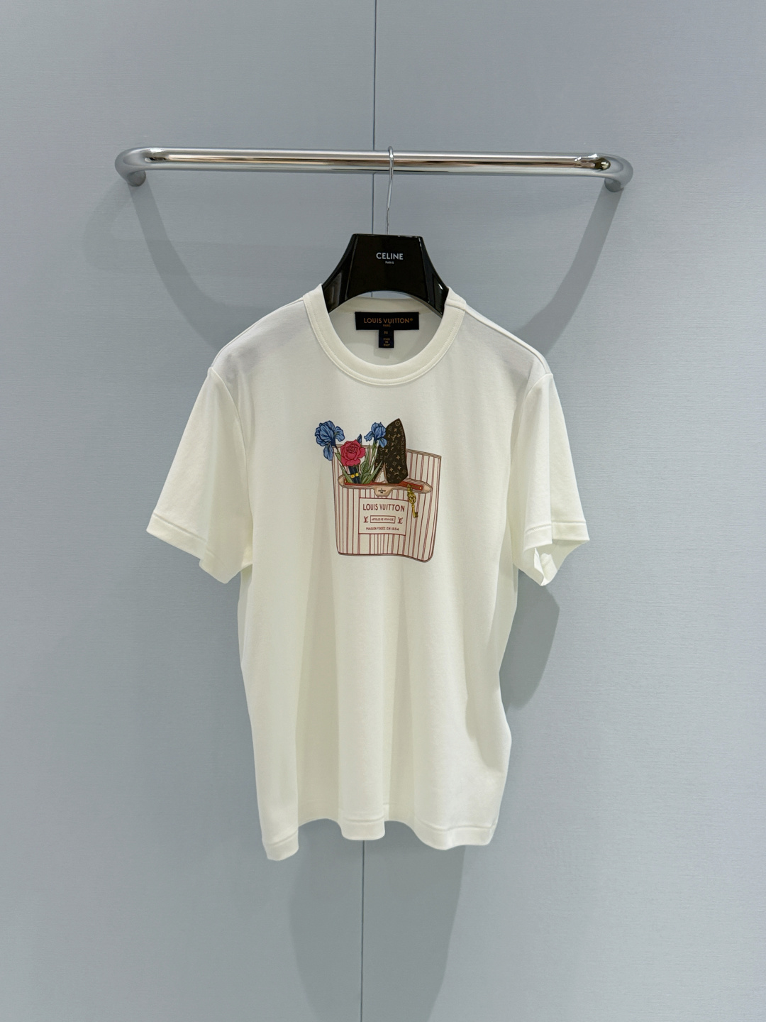 Louis Vuitton 26 T LV 🧳🌸 Monogram ✨ Novità Manica corta