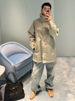 4MIU2024 Le nouveau produit a été lancé sur l'étagère, et la veste de veste de la veste de stand-up messe en nylon importé en nylon importé sportive élégante la commodité de poche bilatérale derrière le traitement de couture augmente la veste de charge extérieure du capteur en couches, à la fois quotidien et sports d'extérieur montrer des piles d'automne et d'hiver en charme de mode 1 4MIU2024 Le nouveau produit a été lancé sur l’étagère, et la veste de veste de la veste de stand-up messe en nylon importé en nylon importé sportive élégante la commodité de poche bilatérale derrière le traitement de couture augmente la veste de charge extérieure du capteur en couches, à la fois quotidien et sports d’extérieur montrer des piles d’automne et d’hiver en charme de mode