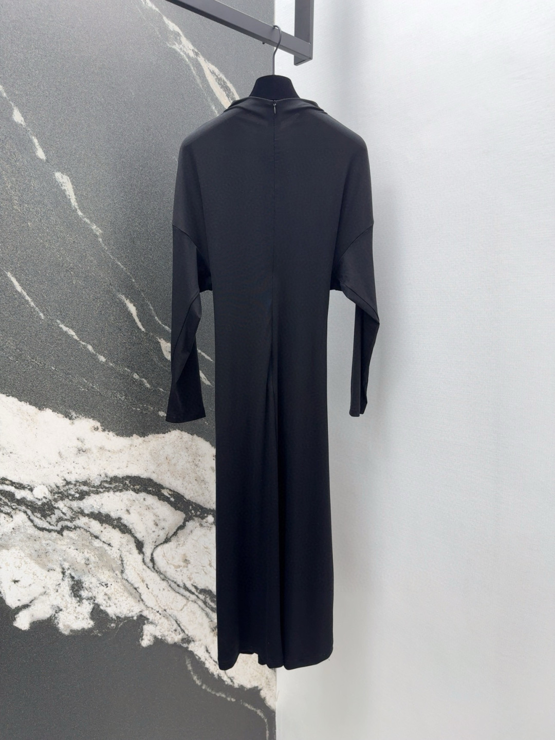 “BV 25SS: Customizable One-Size-Fits-All Dress for Spring and Summer” - 图片 9