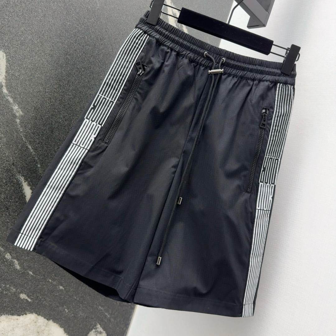 Fashionable CD 25SS Spoiler Females: Spring-Summer High-Language Classics with Pears and Pipples - 图片 2
