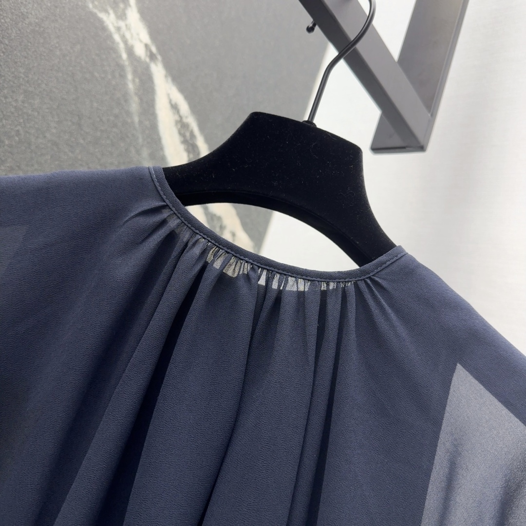 “P644 Original Dress: Versatile One-Size-Fits-All with Chic Summer Accessories” - 图片 5