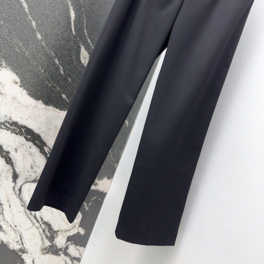 “Ver 25SS Original Femininity Suit: Metal Button Decoration, High Waist Design, Modern Style” - 图片 4