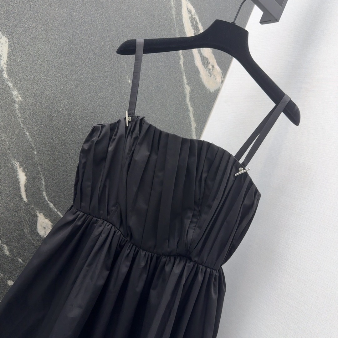 High-quality Silk-Cotton Dress: Classic Black System for Young Women - 图片 3