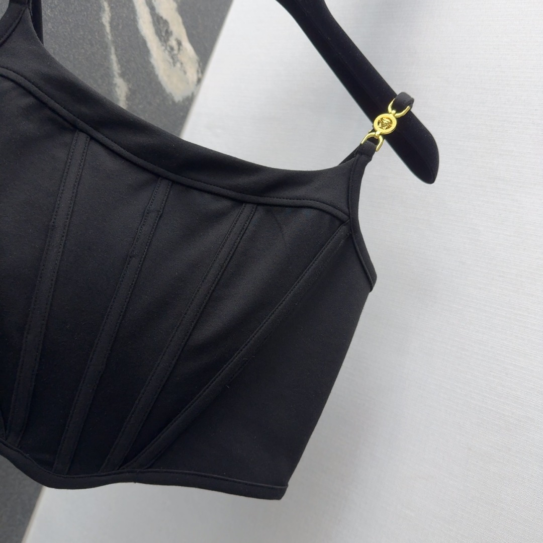 Stylish Medusa V-shaped Suit for Women: Spring-Summer Collection with Unique Design - 图片 4