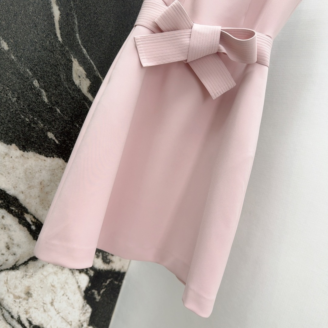 French-Style Hepburn Collar Dress: Elegant Scavenging Female Costumes for Daily Commuting - 图片 5