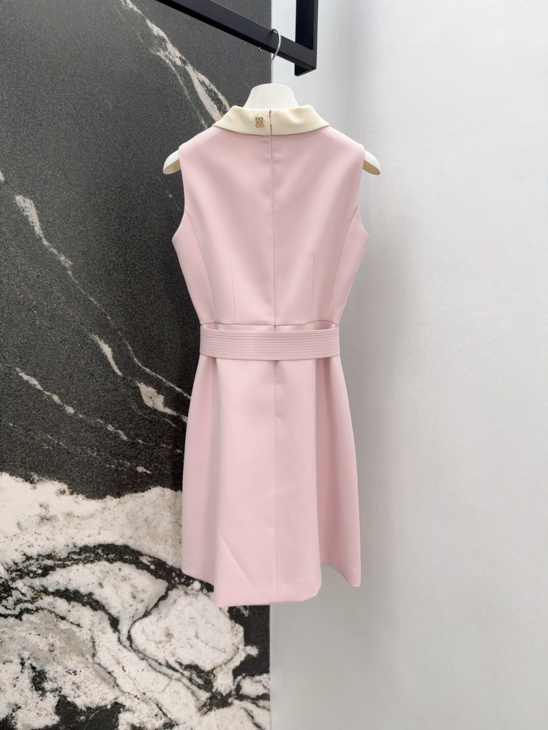 French-Style Hepburn Collar Dress: Elegant Scavenging Female Costumes for Daily Commuting - 图片 8