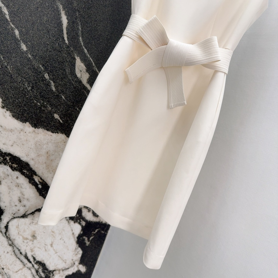 French-Style Hepburn Collar Dress: Elegant Design with Versatile Colors for Daily Wear - 图片 6