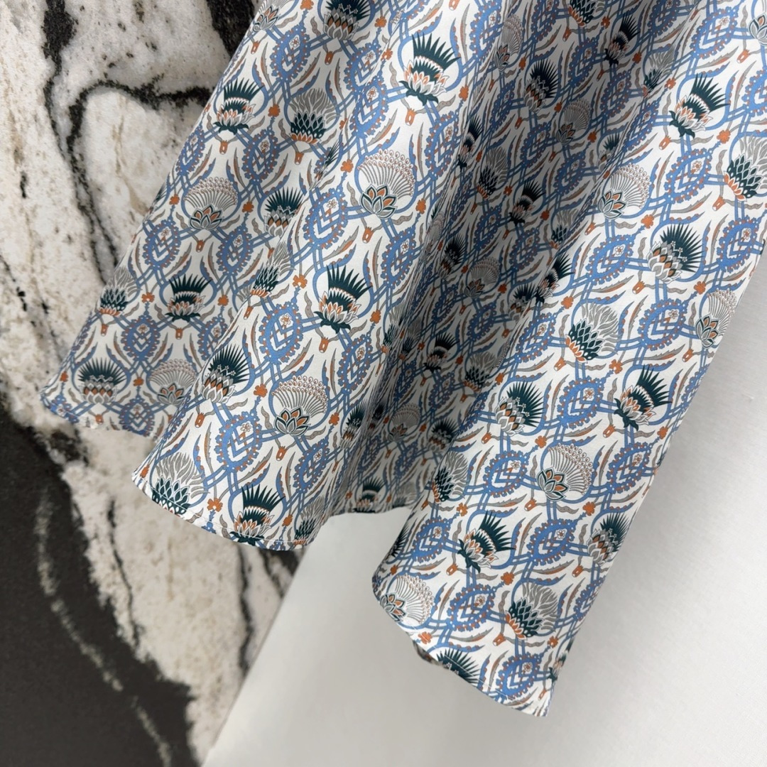 New Spring and Summer Women’s Clothes: Blue Fresh Printing, Romantic and Elegant Design - 图片 7